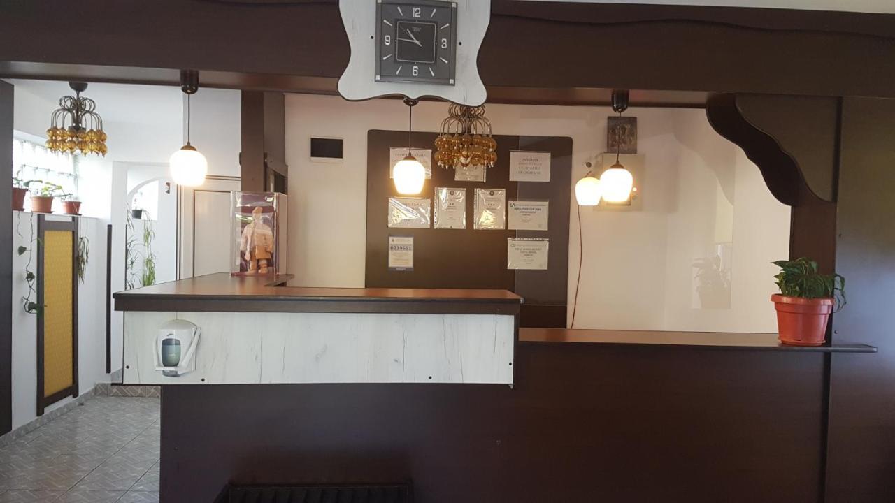 فندق Pensiunea Casa Noastra سِنايا المظهر الخارجي الصورة